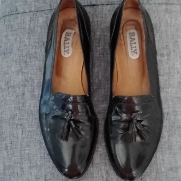 Bally | Shoes | Mens Bally Black Leather Tassel Loafer Shoes  display picture 1